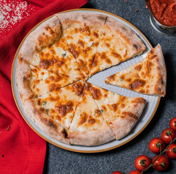 Pizza Quattro Formaggi